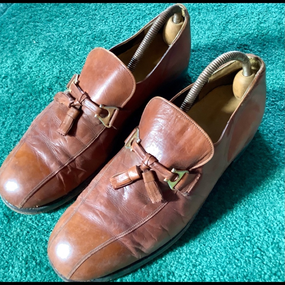 Florsheim medium brown 10 1/2 D loafers with tassel.  Great all day shoe!